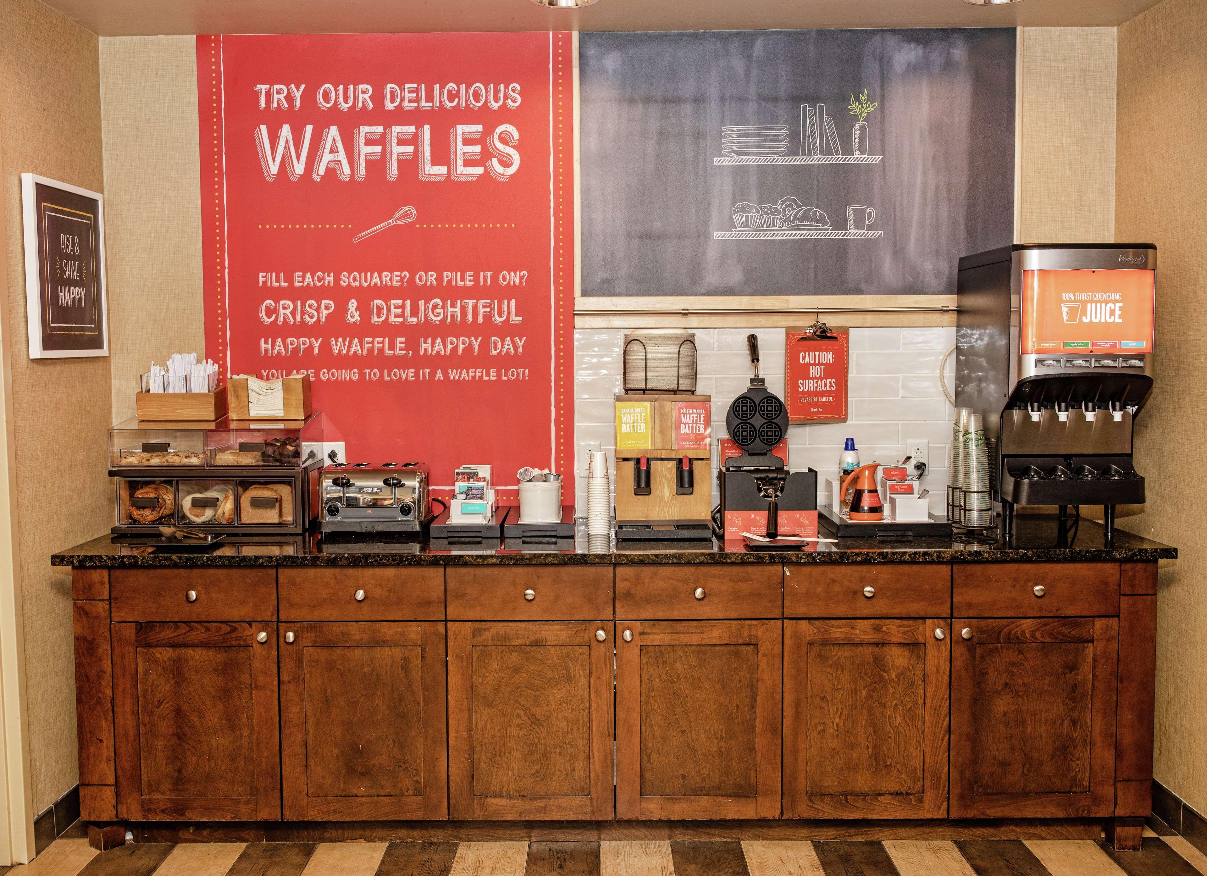 Hampton Inn Winfield Tucker Zewnętrze zdjęcie
