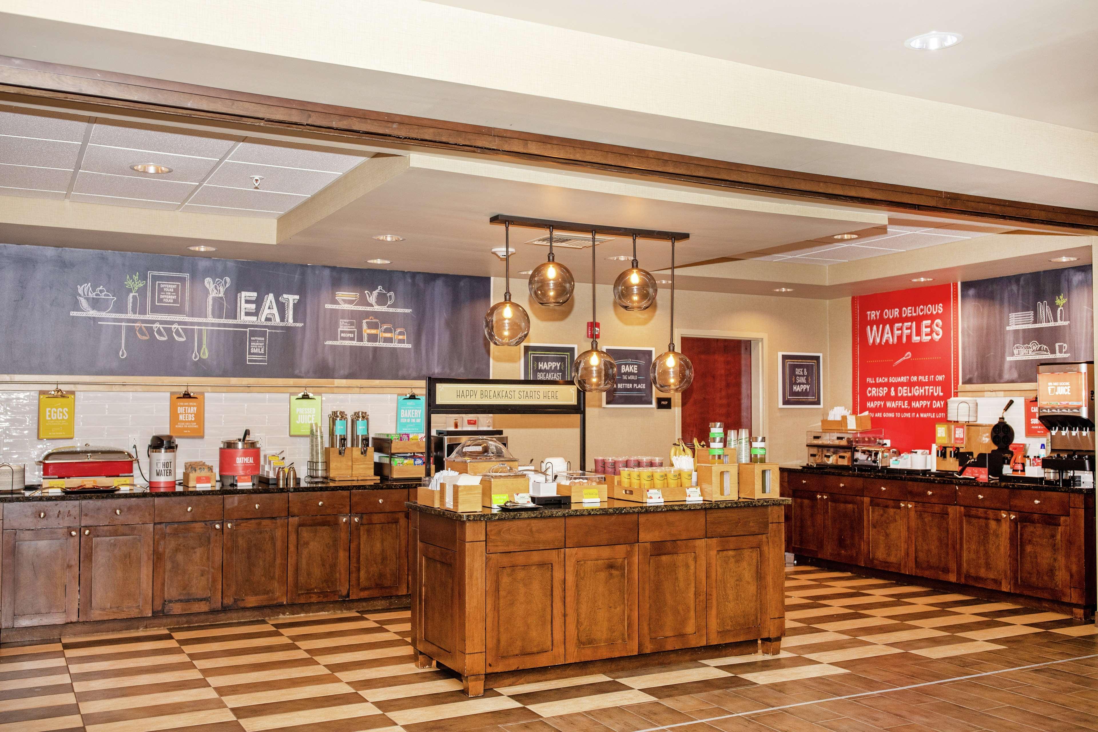 Hampton Inn Winfield Tucker Zewnętrze zdjęcie
