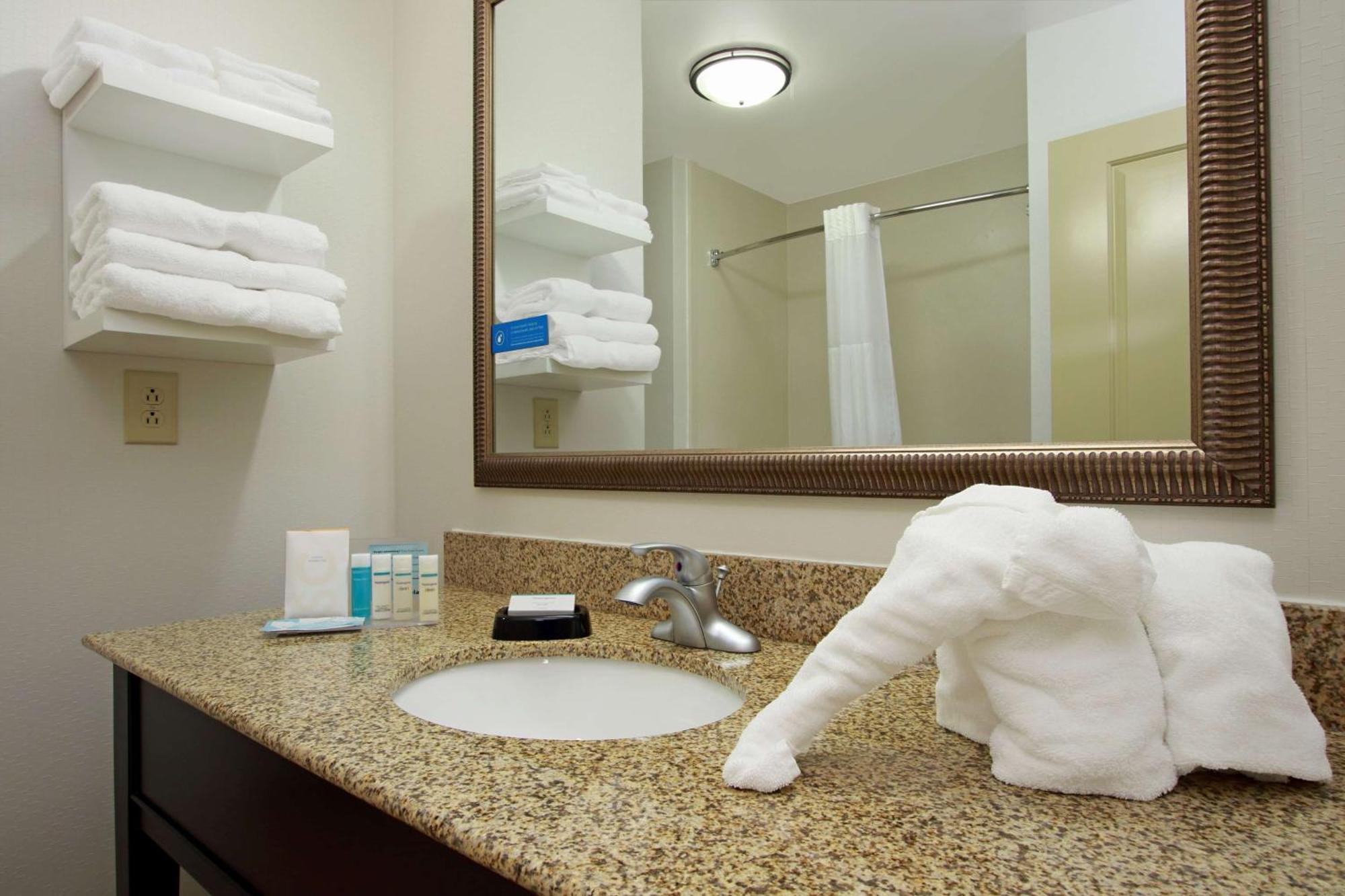 Hampton Inn Winfield Tucker Zewnętrze zdjęcie